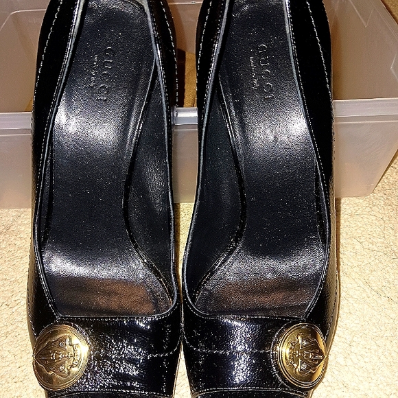 NEW Gucci heels - Picture 1 of 7